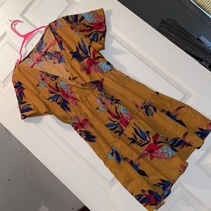 Mustard yellow mini dress with flowers